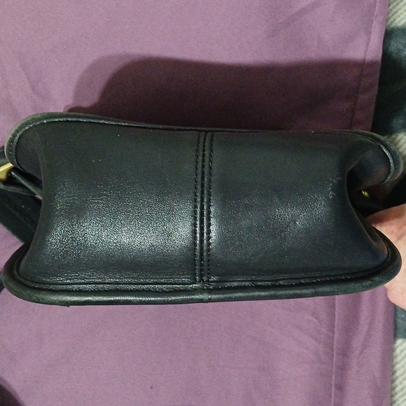 Coach - Picture 6 of 12